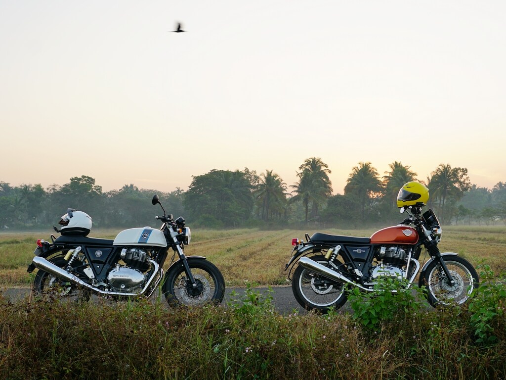 Royal Enfield Continental GT and Royal Enfield Interceptor. Image: tech2/Vir Nakai